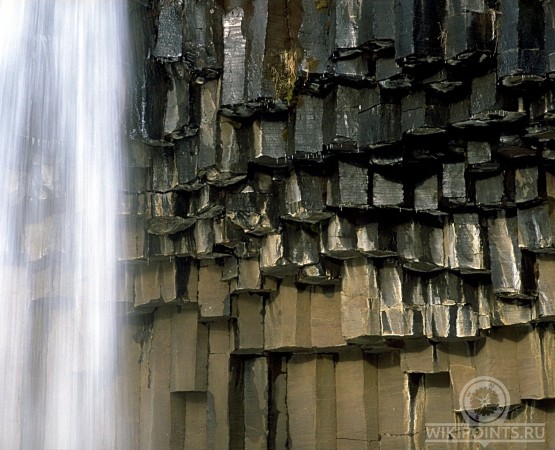 Водопад Свартифосс на wikipoints.ru