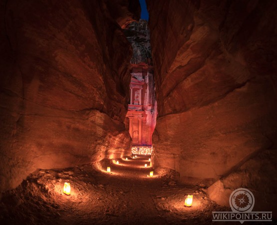 Сокровищница Эль-Хазне на wikipoints.ru