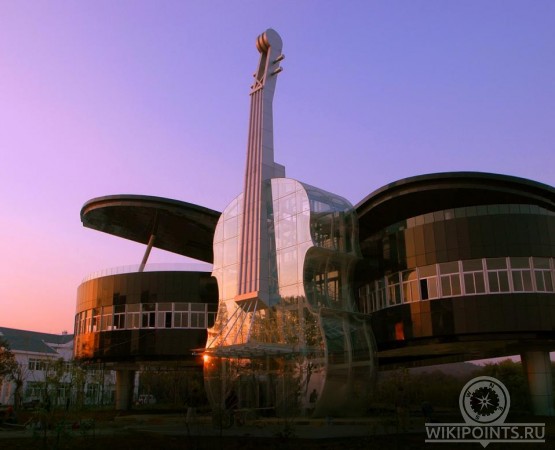 Дом-рояль на wikipoints.ru