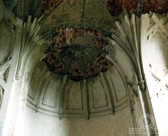 Арсенал (Монбижу) на wikipoints.ru