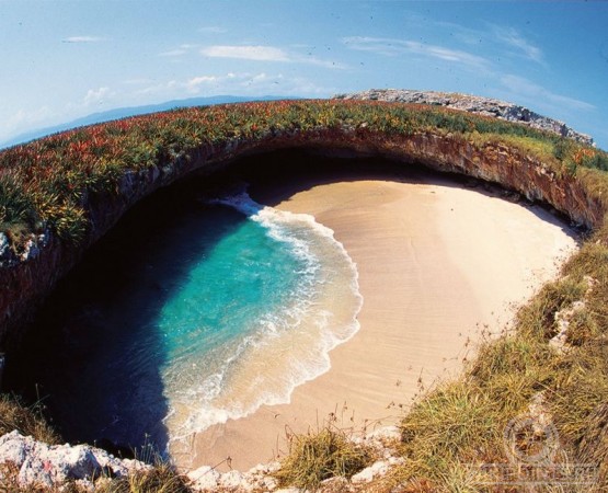 Скрытый пляж острова Мариетта на wikipoints.ru