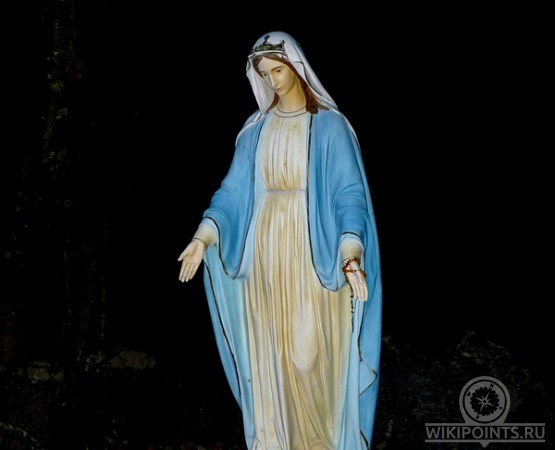 Фигурка Девы Марии на wikipoints.ru