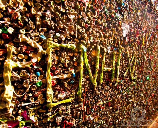 Аллея жевательной резинки на wikipoints.ru