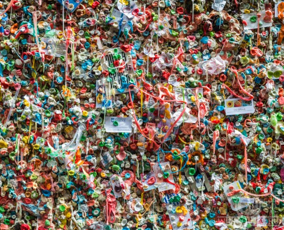 Аллея жевательной резинки на wikipoints.ru