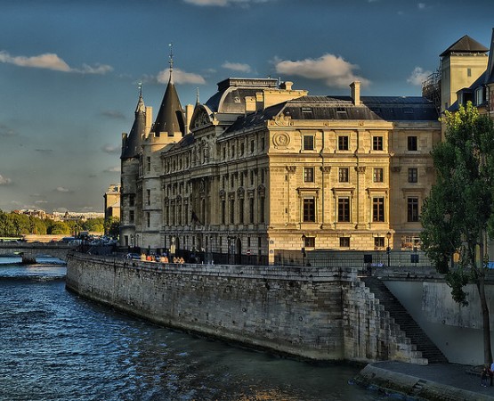 Консьержери на wikipoints.ru