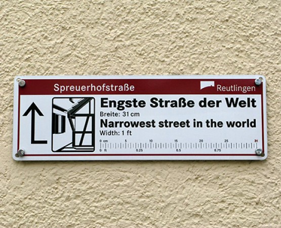 Шпройерхофштрассе (cамая узкая улица) на wikipoints.ru
