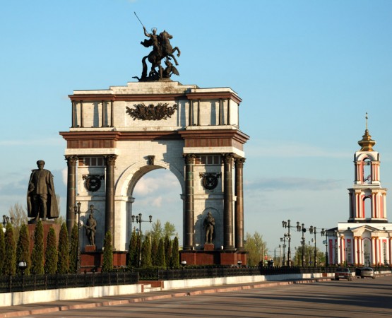 Триумфальная арка на wikipoints.ru