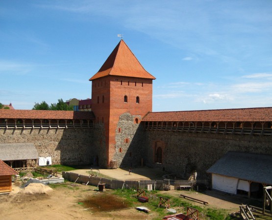 Лидский замок на wikipoints.ru