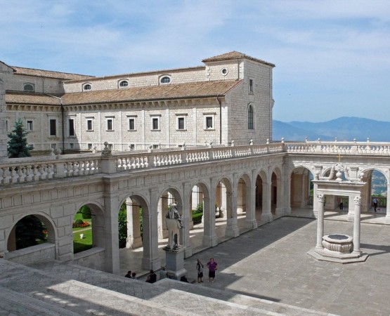 Аббатство Монтекассино на wikipoints.ru