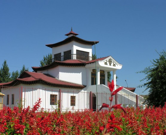 Буддийский храм Цеченлинг на wikipoints.ru