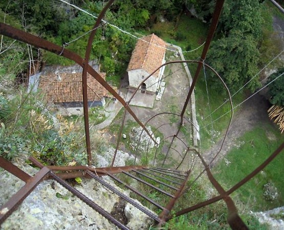 Церковь Кацхского Спасо-Вознесенского монастыря на wikipoints.ru