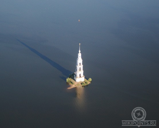 Колокольня затопленного собора Николая Чудотворца на wikipoints.ru