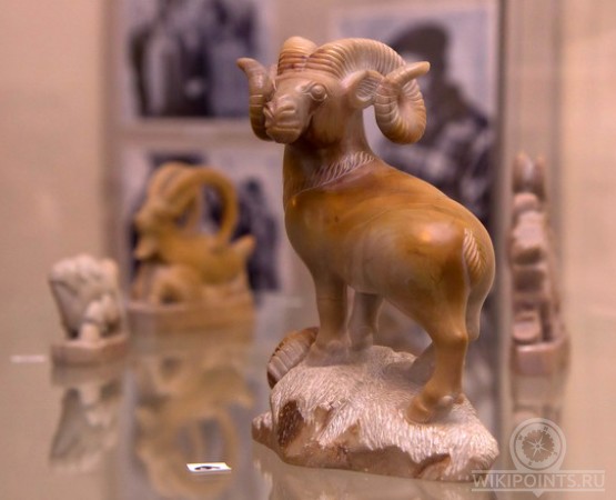 Агальматолитовая комната на wikipoints.ru