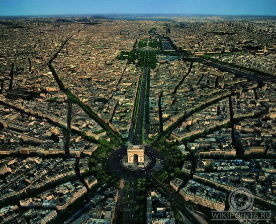 Площадь Шарля де Голля на wikipoints.ru