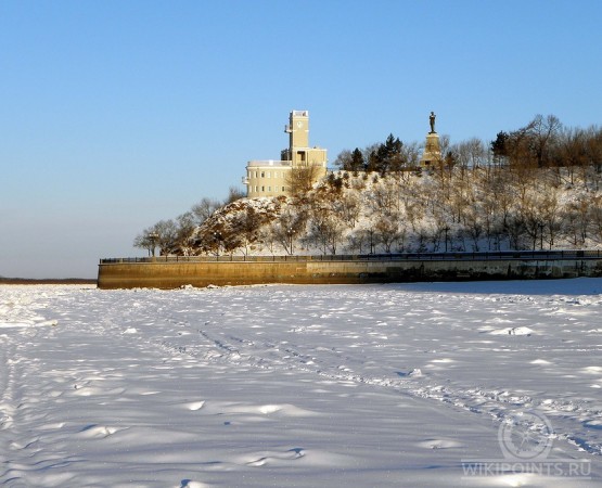 Амурский утес на wikipoints.ru