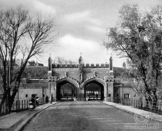 Бранденбургские ворота на wikipoints.ru