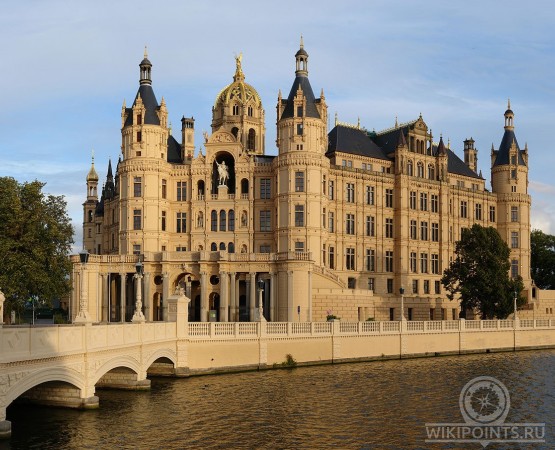 Шверинский замок на wikipoints.ru
