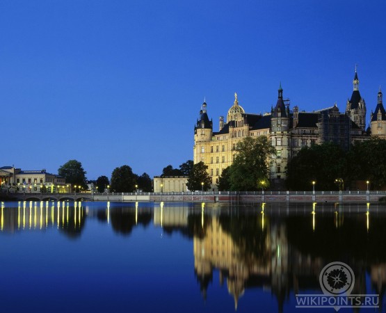 Шверинский замок на wikipoints.ru