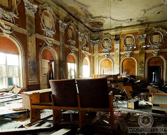 Казармы лейб-гвардии Сводно-Казачьего полка на wikipoints.ru