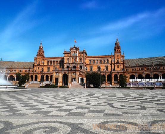 Площадь Испании на wikipoints.ru