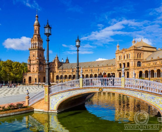 Площадь Испании на wikipoints.ru
