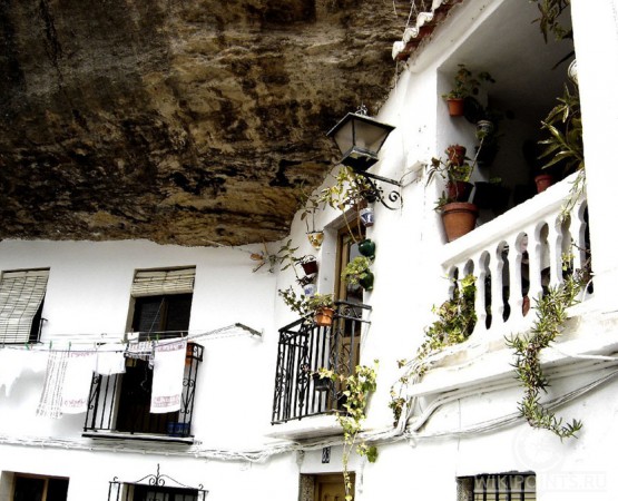 Сетениль-де-лас-Бодегас на wikipoints.ru