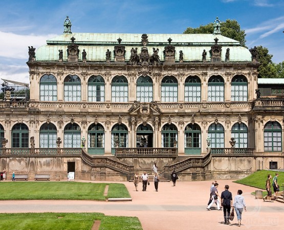 Цвингер на wikipoints.ru