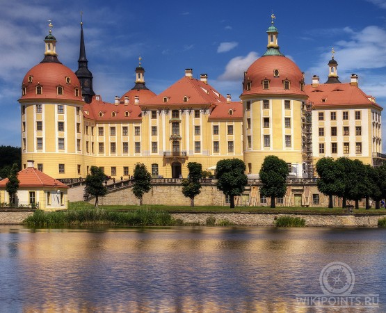 Замок Морицбург на wikipoints.ru