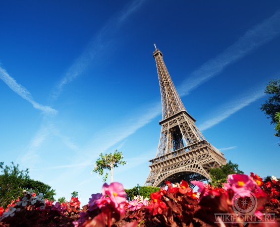 Эйфелева башня на wikipoints.ru