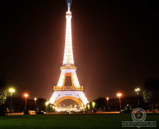 Эйфелева башня на wikipoints.ru
