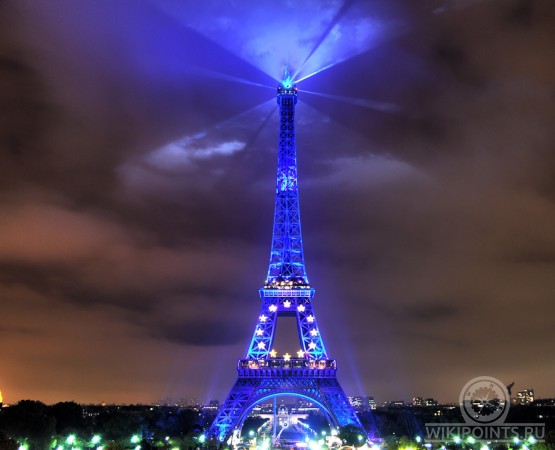 Эйфелева башня на wikipoints.ru