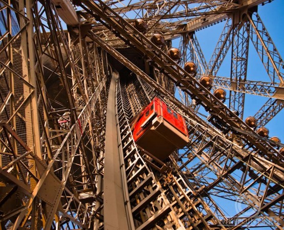 Эйфелева башня на wikipoints.ru