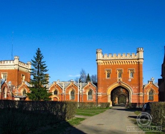 Императорские конюшни на wikipoints.ru