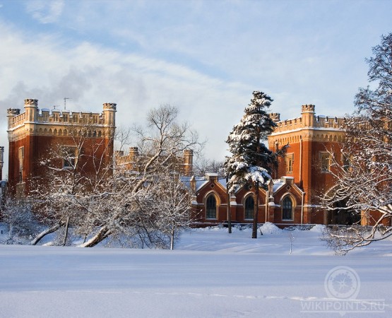 Императорские конюшни на wikipoints.ru