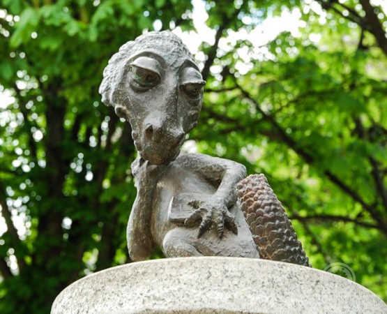 Памятник Хвосту на wikipoints.ru