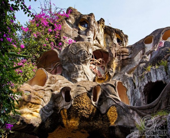 Отель Сумасшедший дом на wikipoints.ru