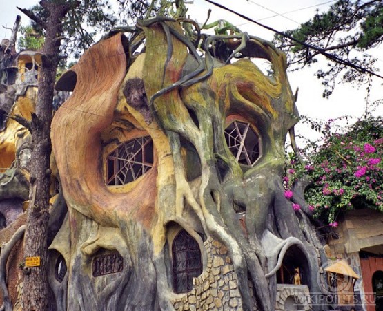 Отель Сумасшедший дом на wikipoints.ru