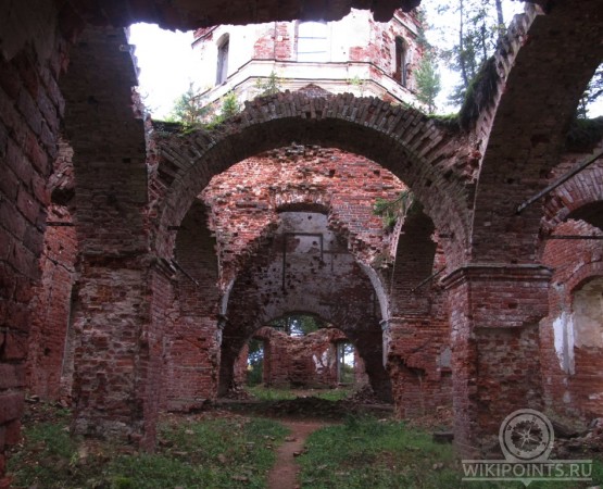 Разрушенная церковь на wikipoints.ru
