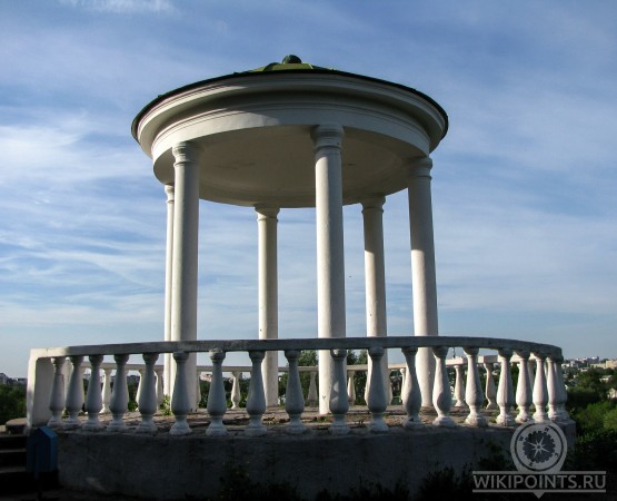 Ландшафтный сквер Дворянское гнездо на wikipoints.ru