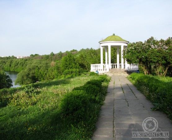 Ландшафтный сквер Дворянское гнездо на wikipoints.ru