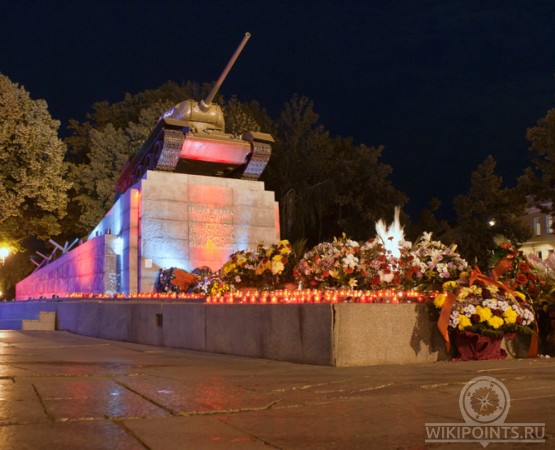 Сквер Танкистов на wikipoints.ru