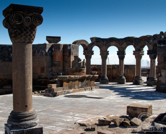 Звартноц на wikipoints.ru