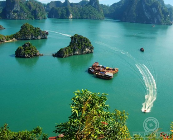 Бухта Халонг на wikipoints.ru