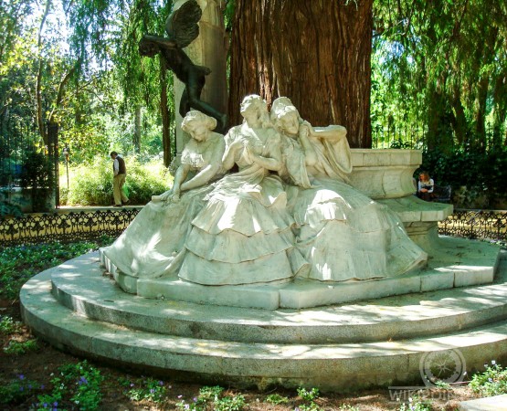 Парк Марии-Луизы на wikipoints.ru