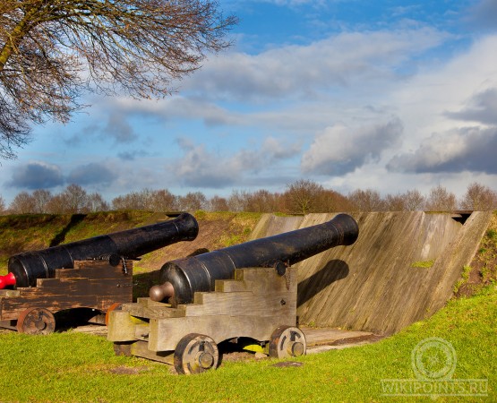 Форт Буртанж на wikipoints.ru