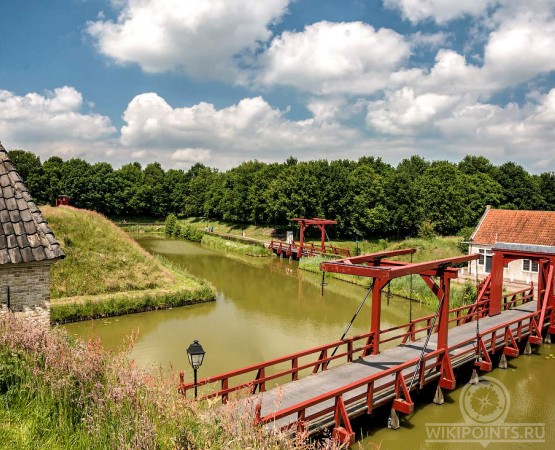 Форт Буртанж на wikipoints.ru