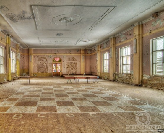 Заброшенный пионерлагерь «Космонавт» на wikipoints.ru